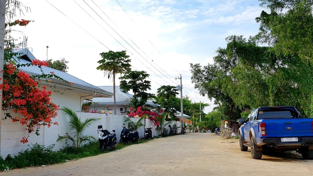 Montecarlo Villas Panglao Bagian luar foto